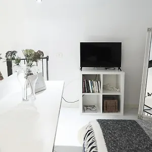  Apartamento Comecasa Mini Grazioso Loft In Crocetta Italia