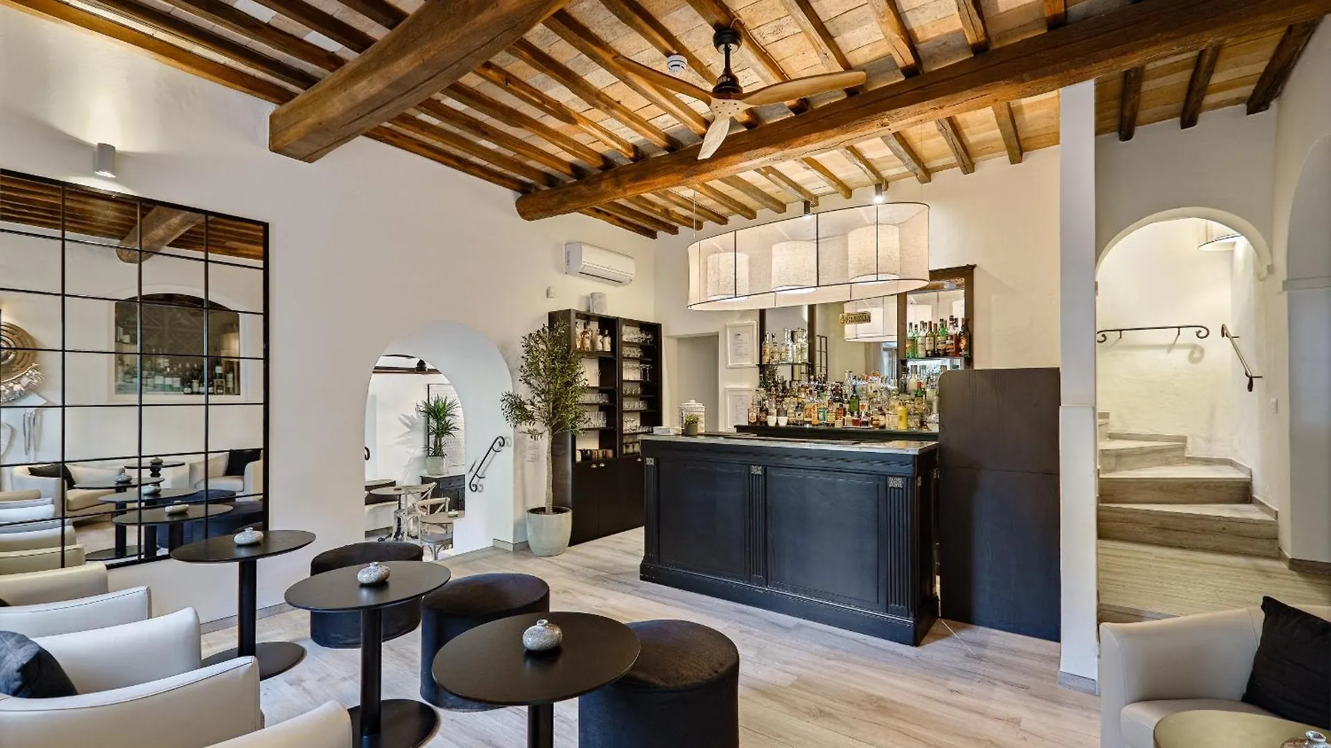 Locanda Le Piazze كاستيلّينا إنْ كْيانت إيطاليا