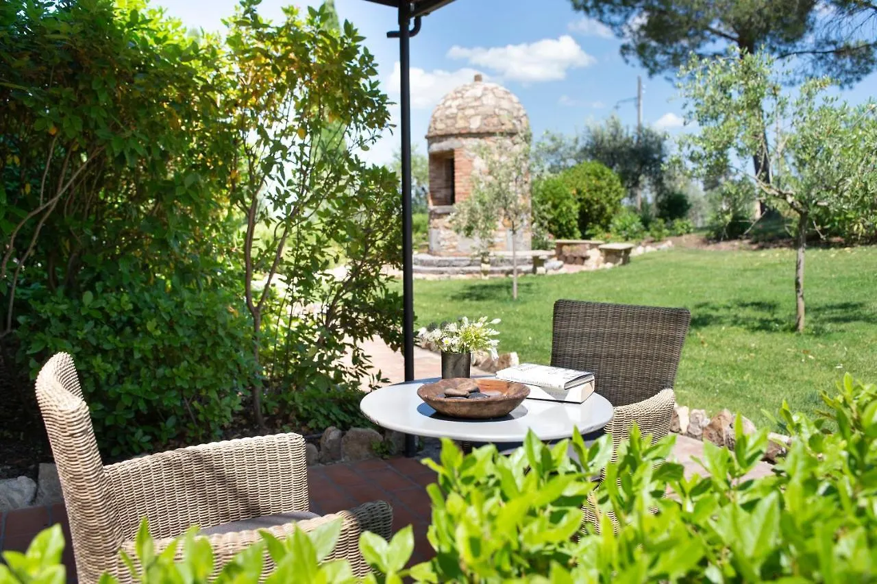 Locanda Le Piazze كاستيلّينا إنْ كْيانت فندق